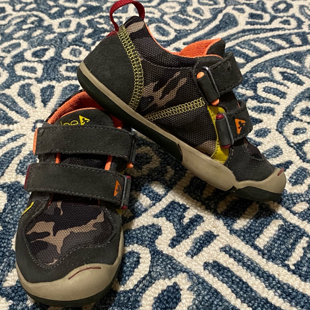 Plae Shoes | Size 9.5c | Boys